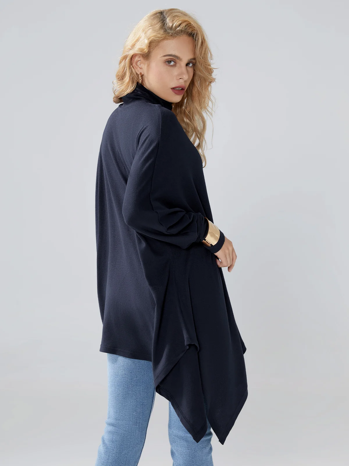 Venna Top | Lange top met opstaande kraag en A-lijn