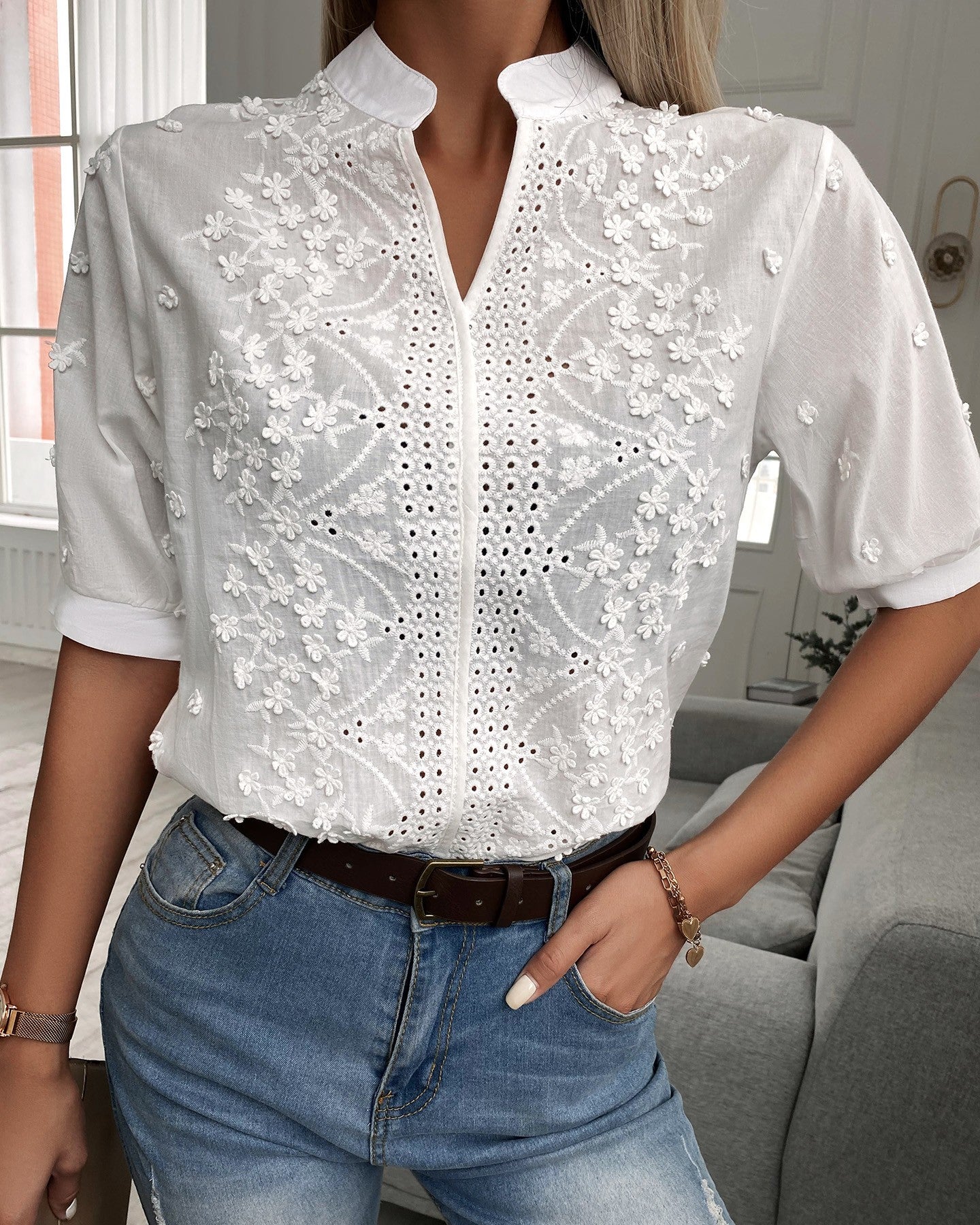 Wybina Blouse | Geborduurde Bloemen Kant Top