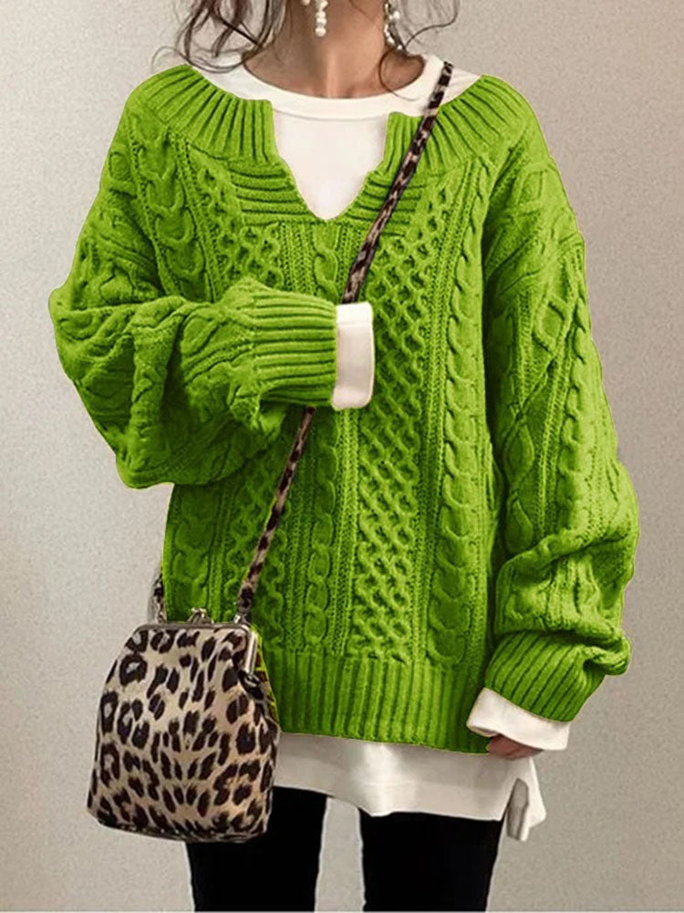 Vanda Jumper | Dames Herfst Kabelgebreide Jumper met V-hals en Chunky Textuur