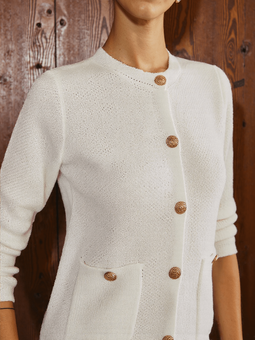 Wendy Vest | Dames Herfst Witte Gebreide Cardigan met Metalen Knoopdetails