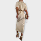 Dames Satin Maxi Jurk met V-hals en Slim Fit