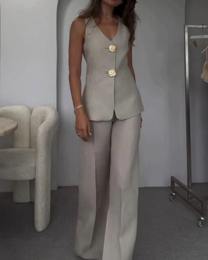 Meghan Set | Vrouwen Gouden Knop Vest en Broek Set