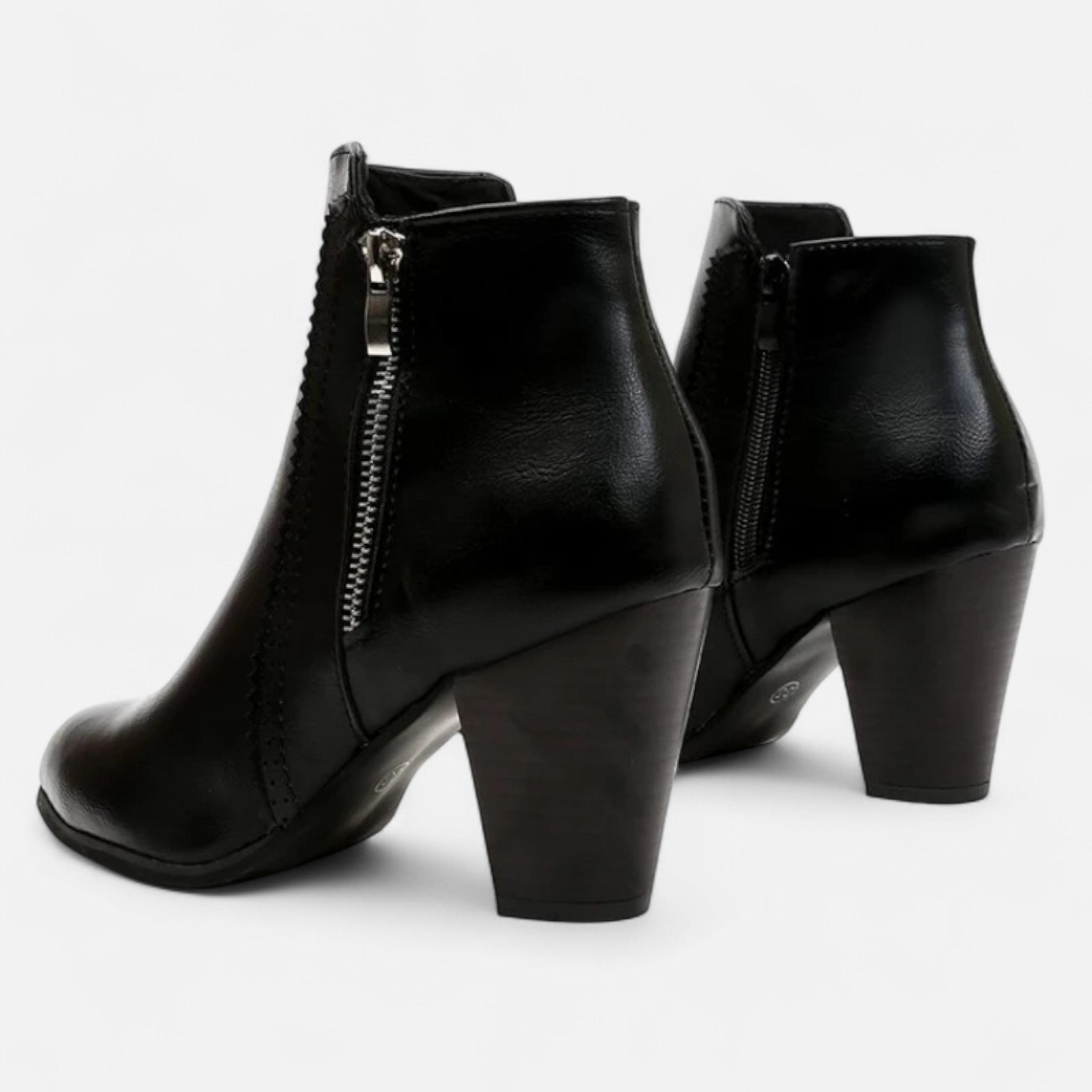 Ladies Richmond Brogue Boots Classic Style