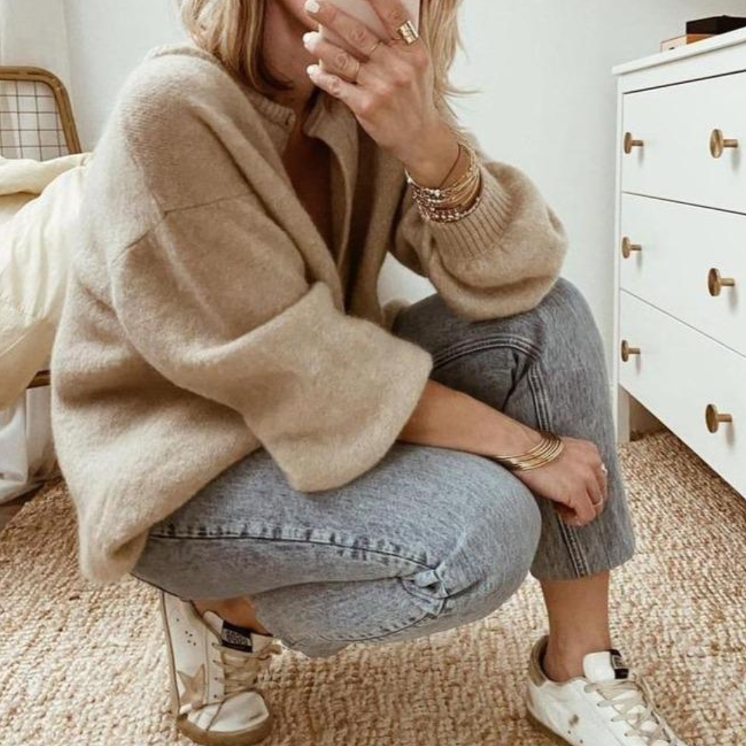 Aislinn Vest | Winter Zacht Gebreid Vest met Knoopsluiting en Oversized Pasvorm