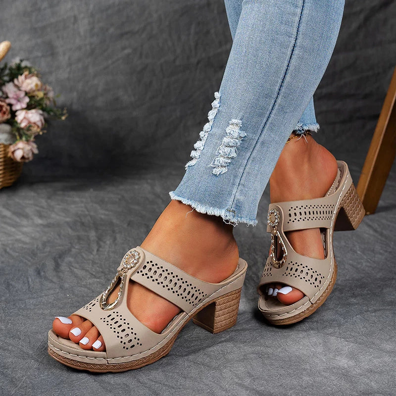 Dames Sleehak Sandalen met Uitgesneden Bandjes