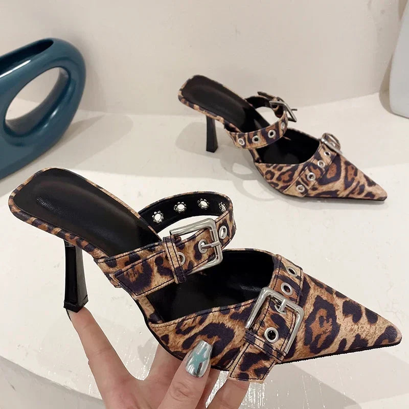 Rosie Heels | Luipaard Print Hakken met Gesp