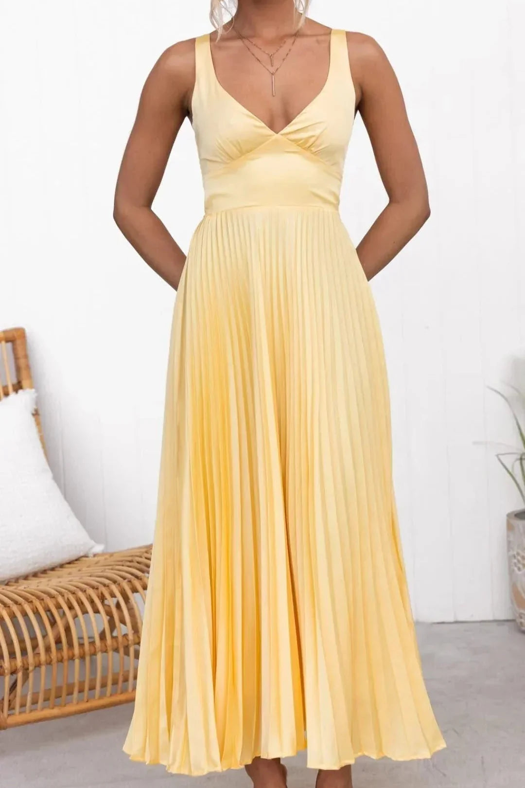 Dames Gele Geplooide Maxi Jurk met Open Rug