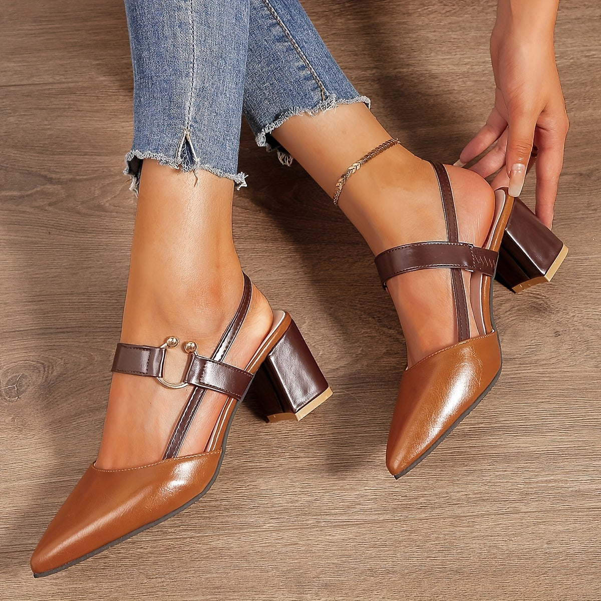 Dames Hak Sandalen Met Puntneus