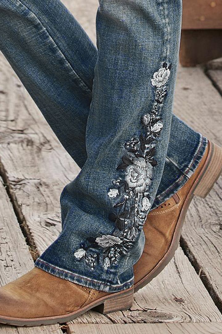 Belka Jeans | Midden taille Flamingo Geborduurde Jeans