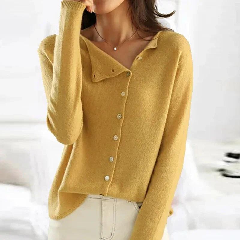 Myrthe Trui | Stylish Cardigan met Asymmetrisch Knopenontwerp